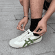 thumbnail image 2 of Zapatos casuales de cuero México 66 para hombre y zapatillas deportivas para mujer, Beige/Verde, 2 of 6