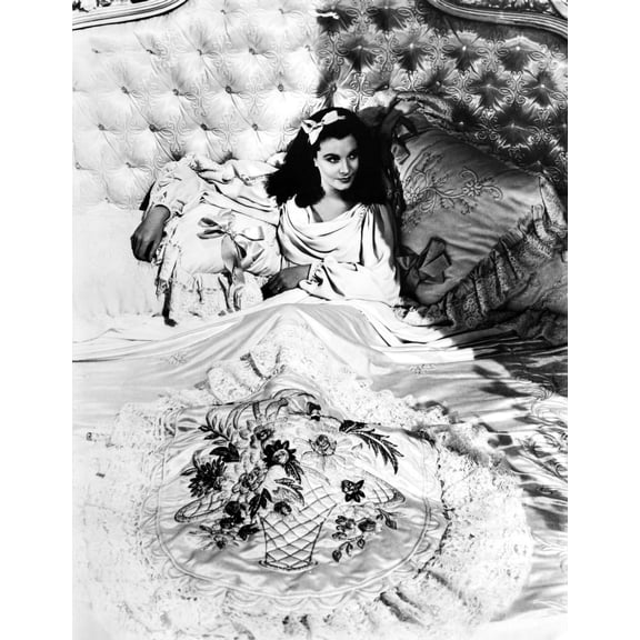 Film still featuring Vivien Leigh Photo Print (24 x 30)