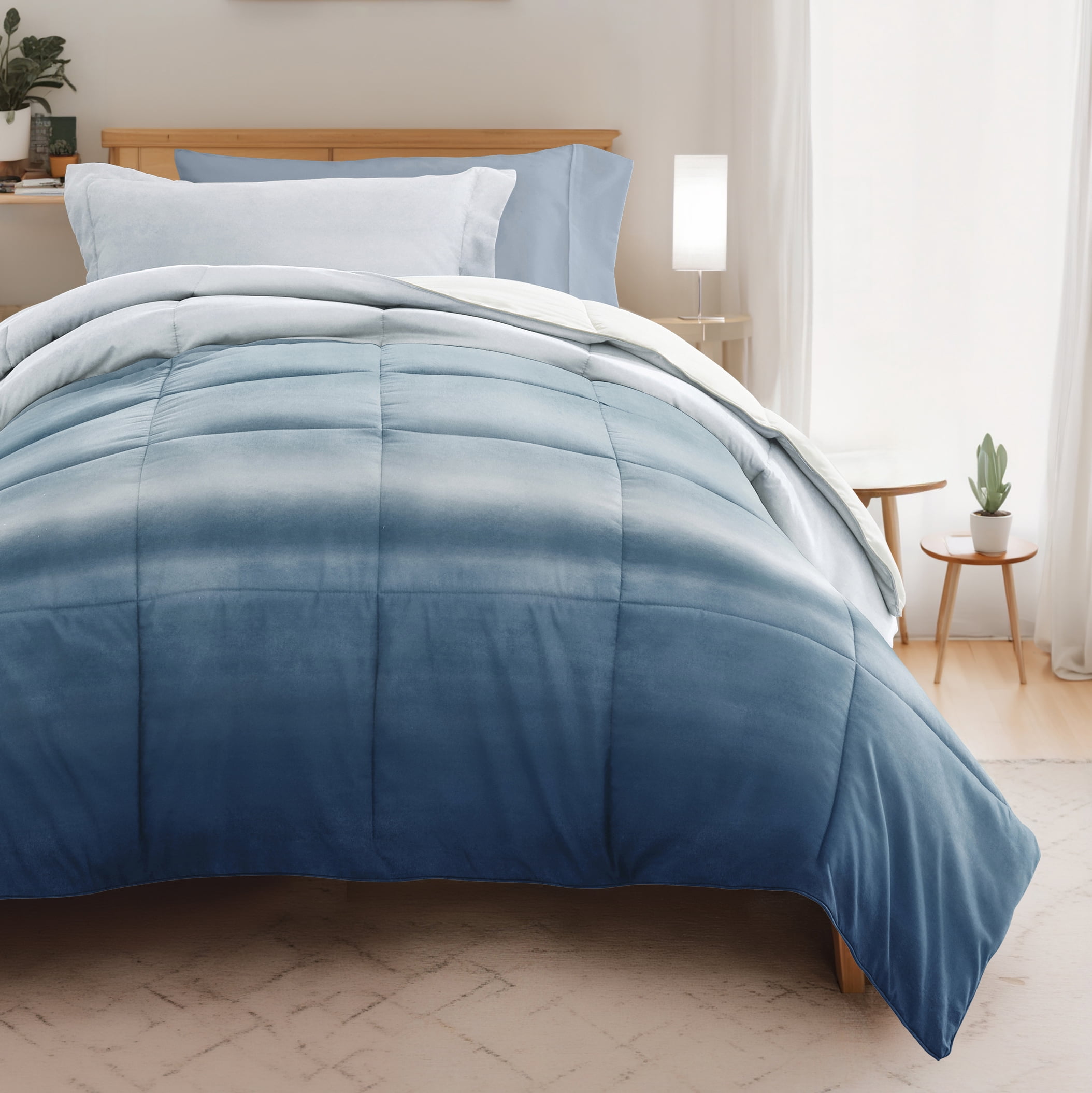 Noble Linens 8 Piece Dorm Bedding Bundle, Comforter & Sheet Set, Pillows, Laundry Bag