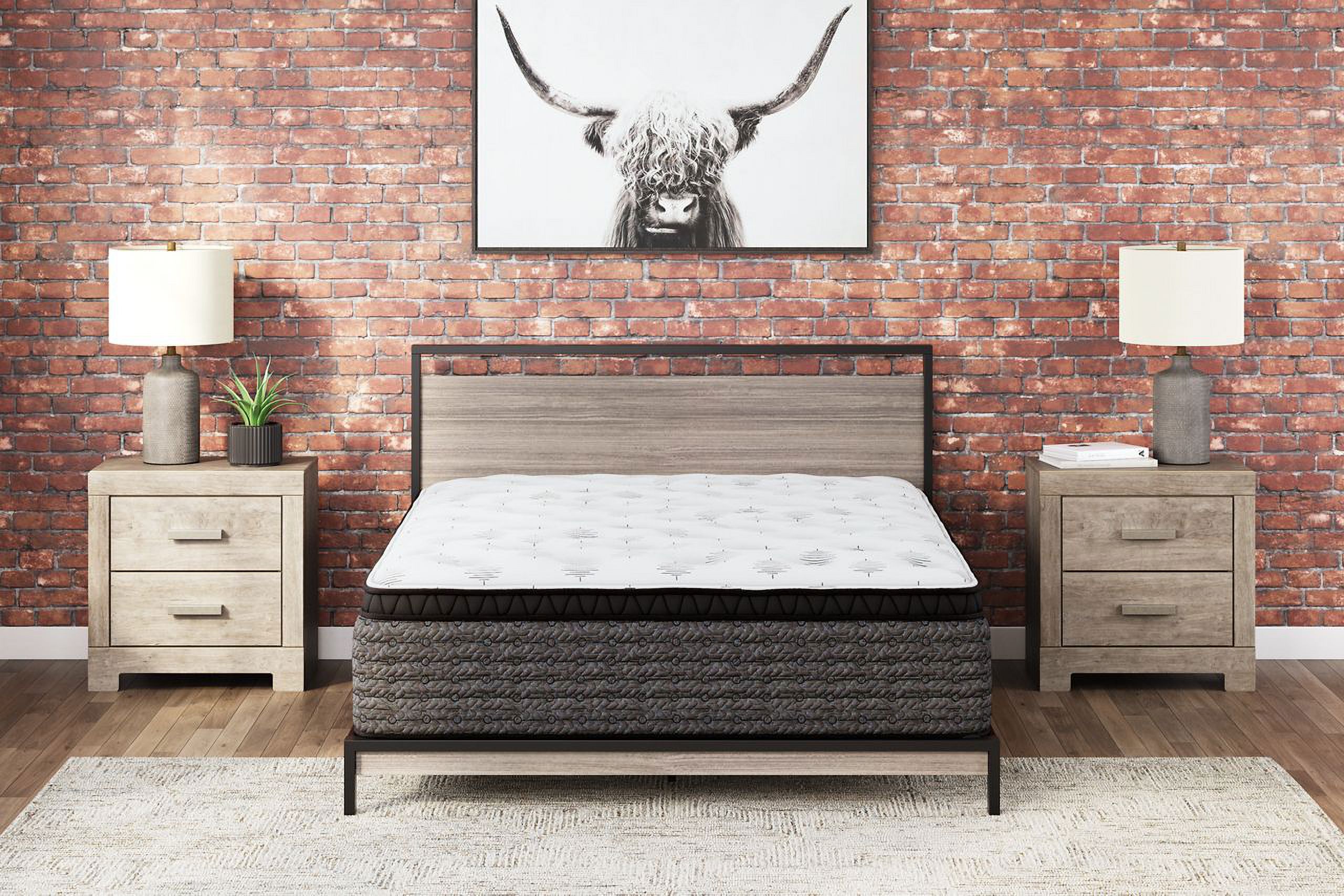 Signature Design by Ashley Ultra Luxury 16 Inch Euro Top Queen Mattress with Gel Memory Foam