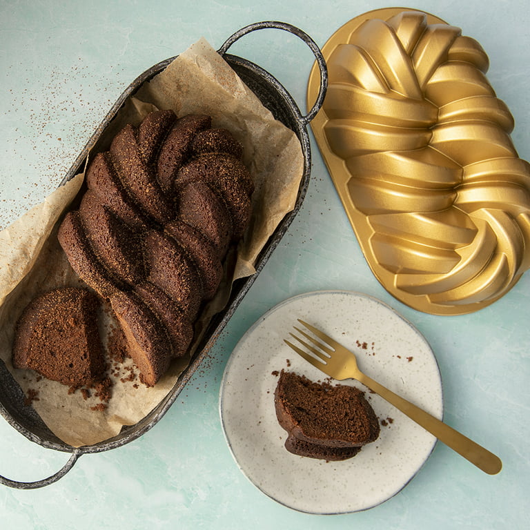 Nordic Ware - 75th Anniversary Braided Rope Bundt Cake Pan