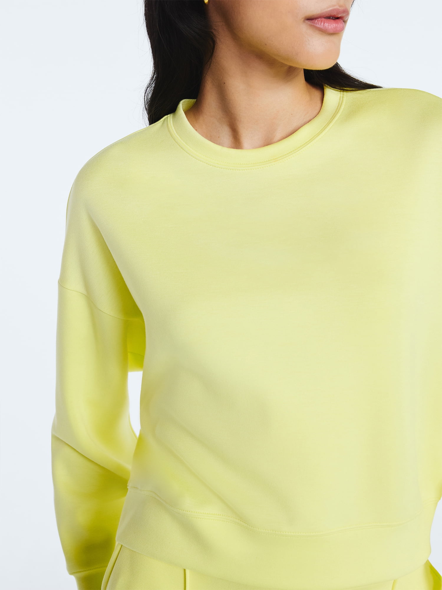 Scoop Women's and Women's Plus Scubaknit Cropped Sweatshirt with Drop Sleeves, Sizes XS-4X