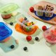 thumbnail image 2 of Recipientes para aperitivos ALFEVA reutilizables, 20 unidades con tapas y 10 tenedores, 2 of 6