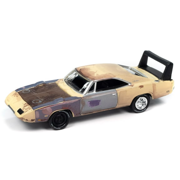 Johnny Lightning Pop Culture Mystery Matinee 1969 Dodge Charger Daytona