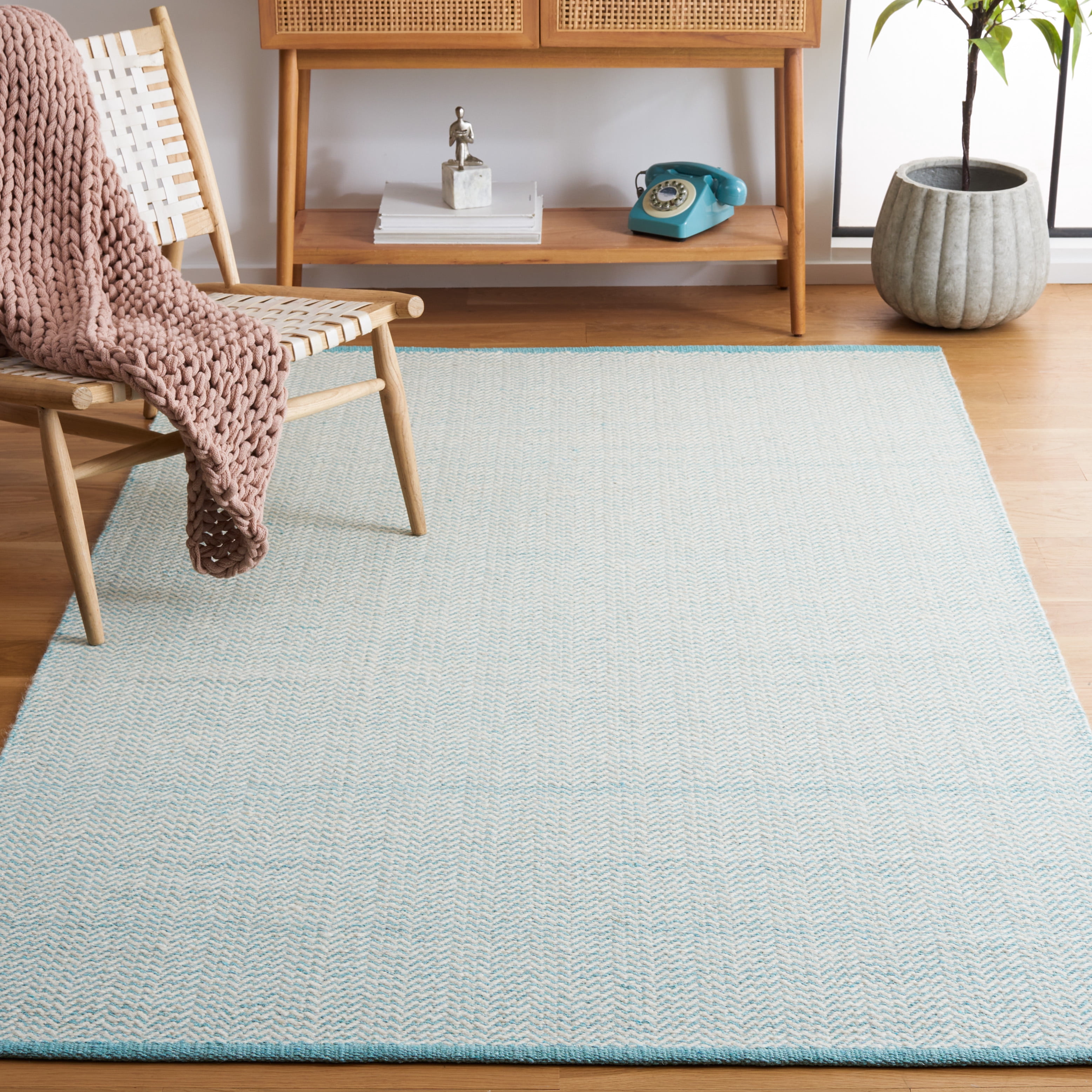SAFAVIEH Vermont Zavia Chevron Area Rug, Teal/Ivory, 5' x 8'