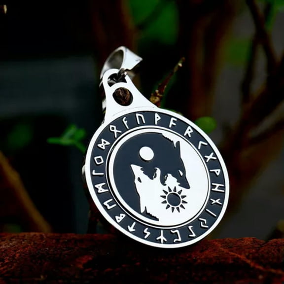 HOOUN Nordic Viking Rune Wolf Pattern Pendant Rotating Tag Men Women Fashion Necklace-Silver
