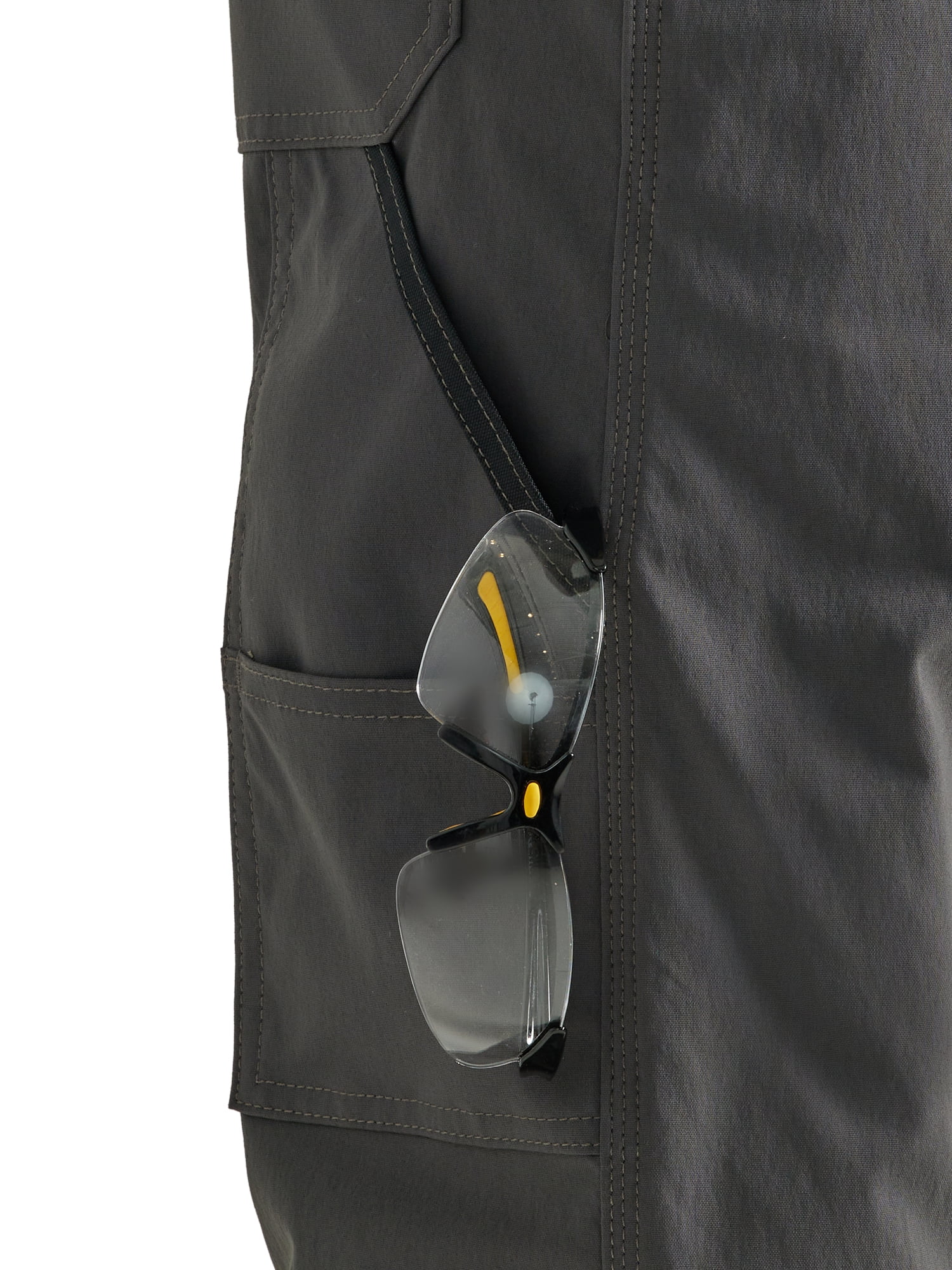 Wrangler® Men's Workwear Performance Utility Pant with Water Repellency, Sizes 32-44