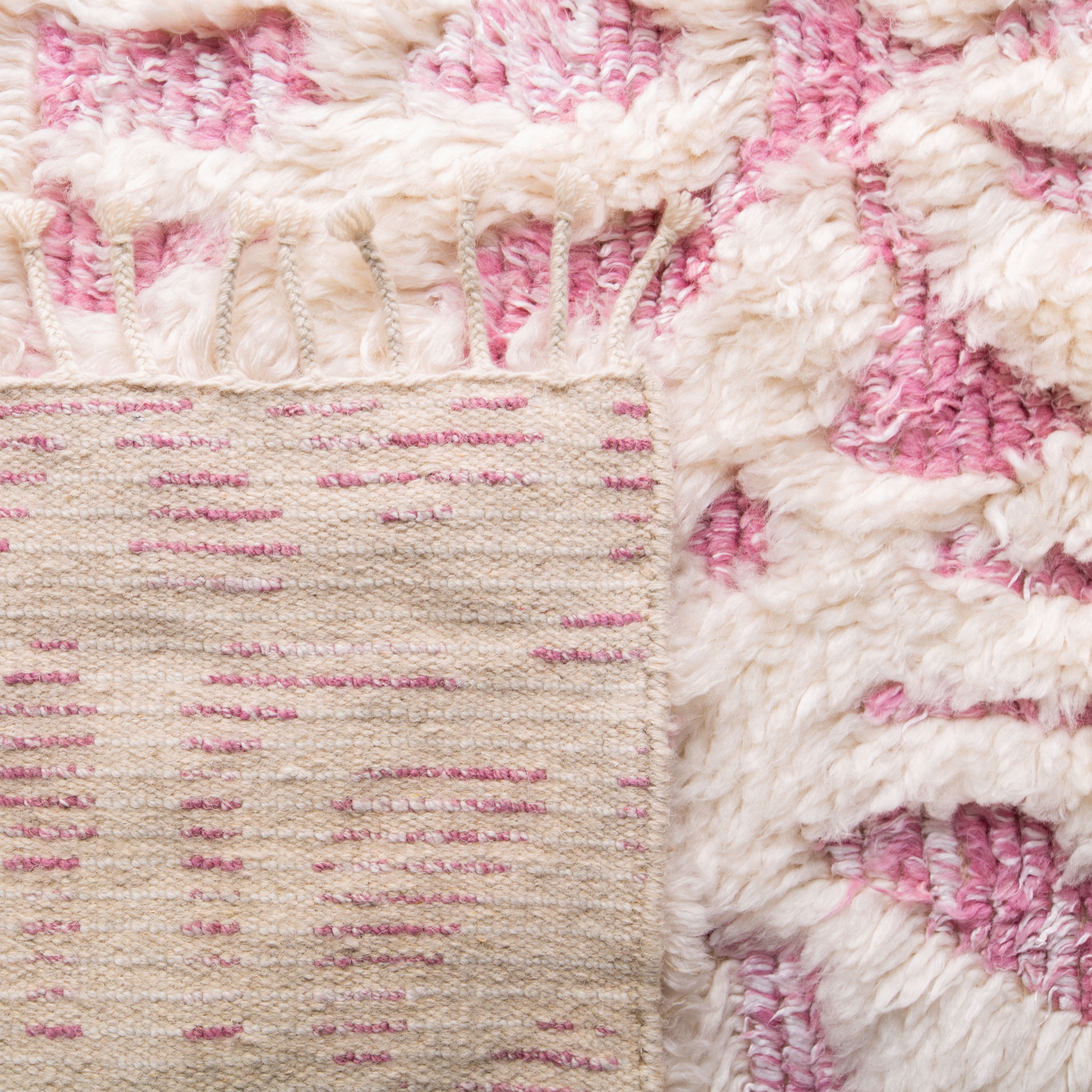 SAFAVIEH Manhattan Bryanne Abstract Area Rug, Ivory/Pink, 8' x 10'