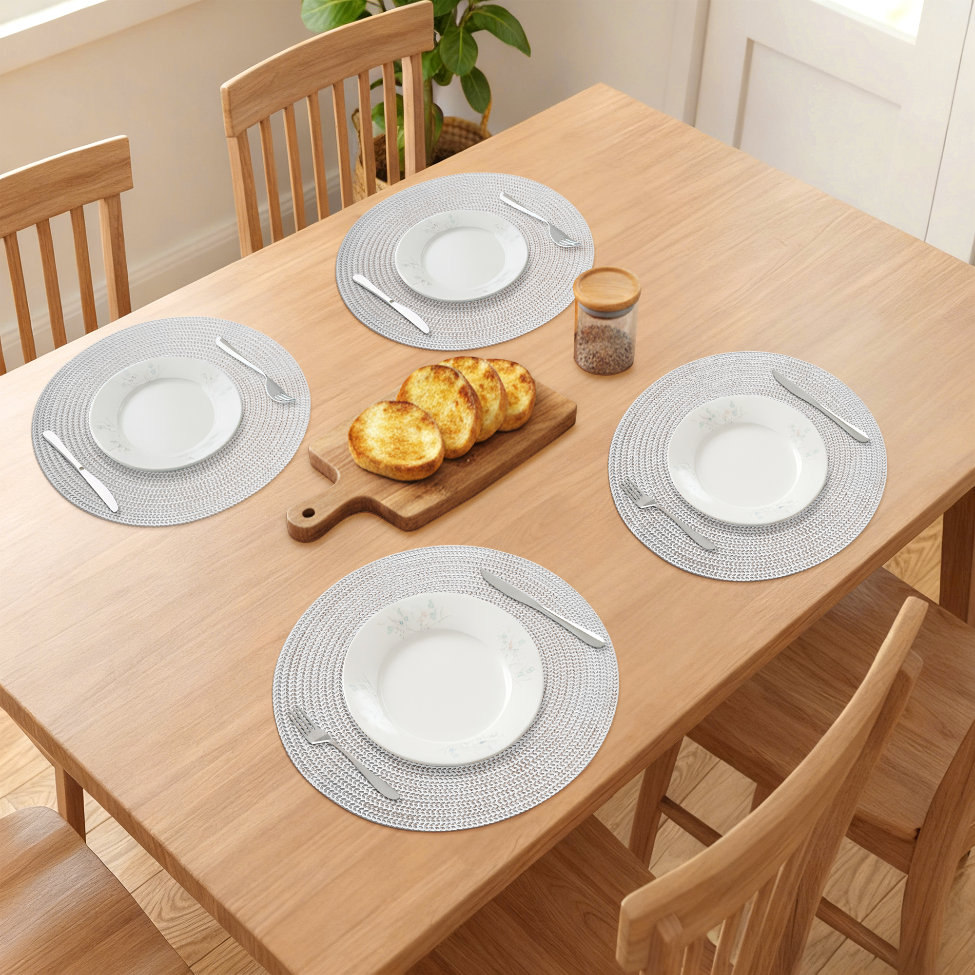 Unique Bargains Set of 6 Round Washable Hollow Design Placemats Silver