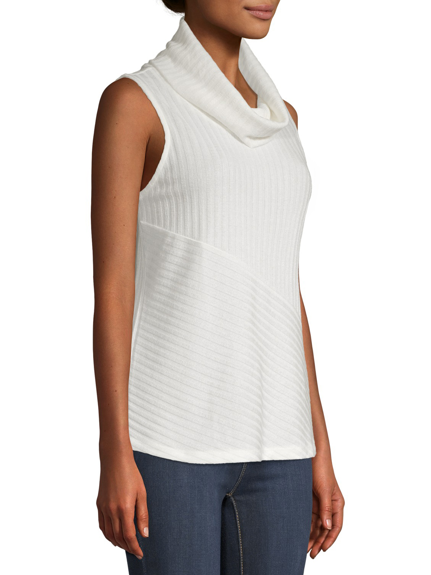 Time and Tru Women's Sleeveless Turtleneck Sweater - image 3 of 5