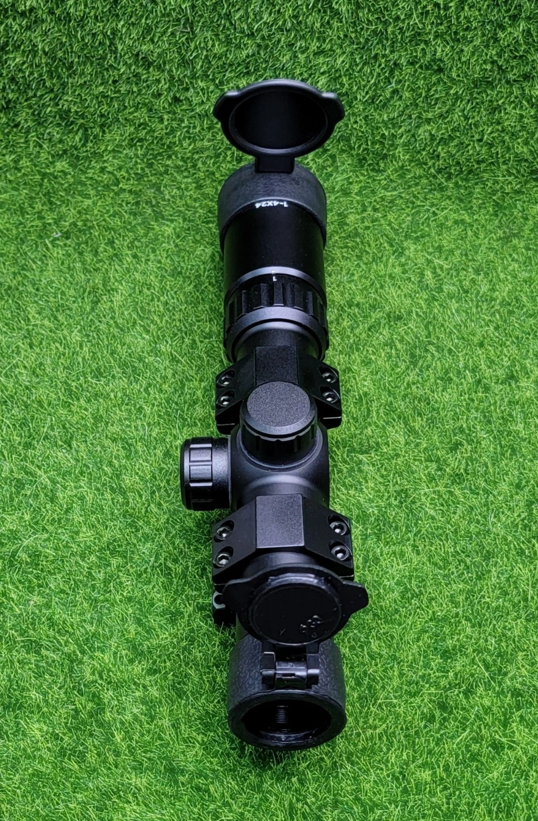 Truglo TG8514BC Tru-Brite 30 Hunter 1-4x 24mm Obj 92.6-23.03 ft @ 100 yds FOV 30mm Tube Black Finish Circle Duplex