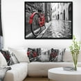 thumbnail image 3 of Design Art Vélo Rouge Rétro Vintage  Sur Toile Encadrée, 3 of 3