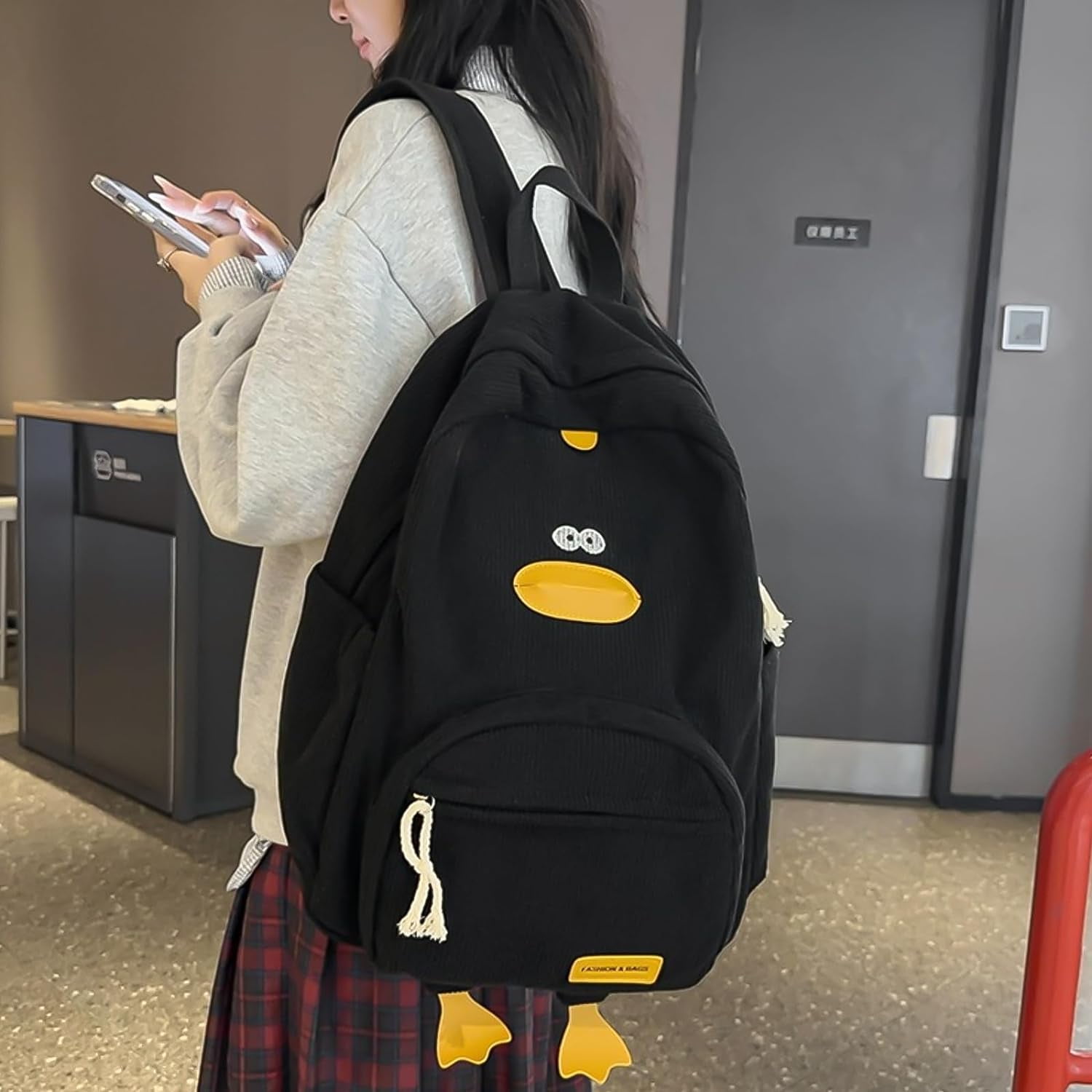 Duck Cute Backpack, Large Capacity Cute Schoolbag Funny Aesthetic Kawaii Corduroy Mochila (white)
