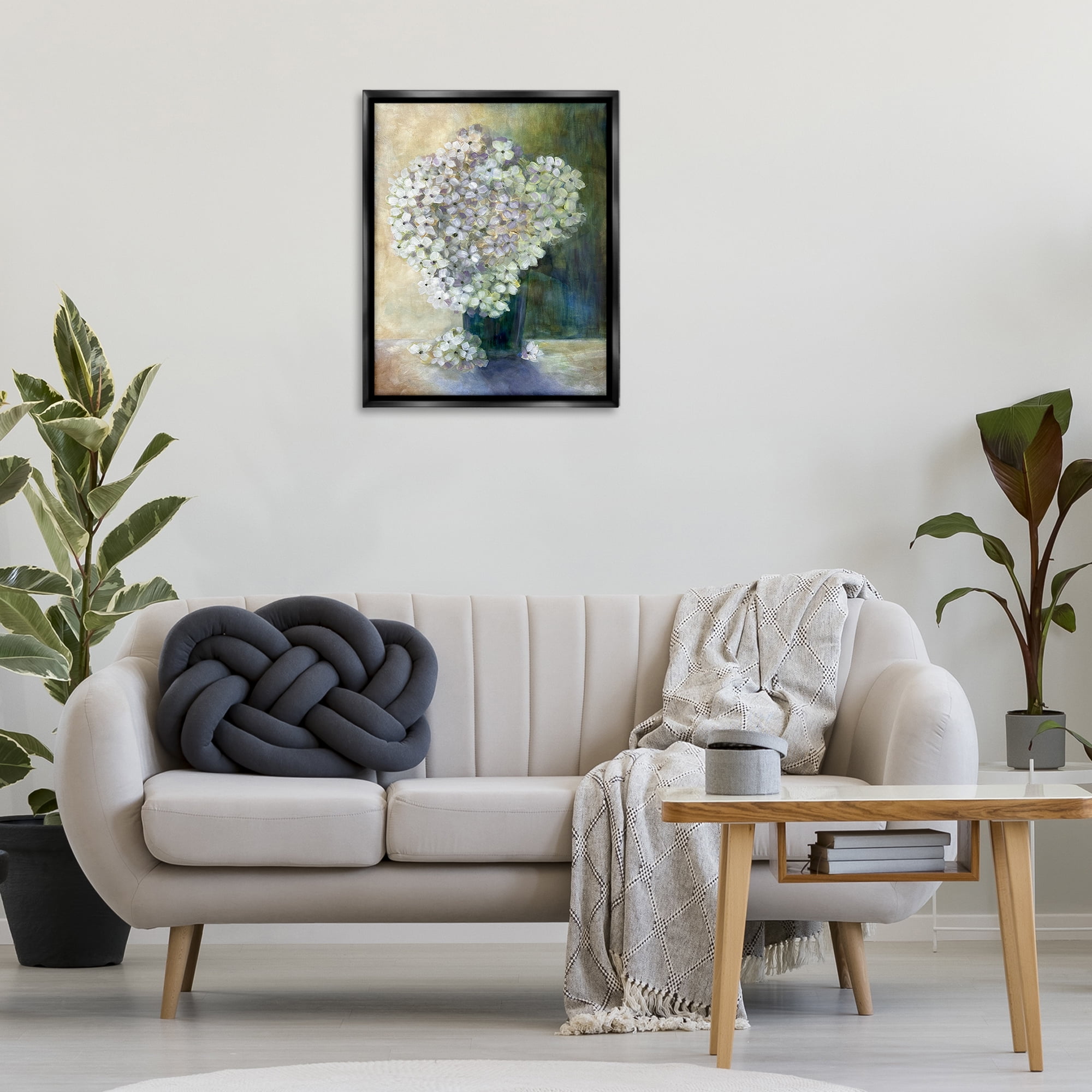 Stupell Industries Romantic Hydrangea Blooms Botanical & Floral Painting Black Floater Framed Art Print Wall Art, 25 x 31