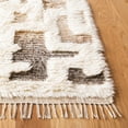 thumbnail image 3 of SAFAVIEH Manhattan Margaret Abstract Maze Area Rug, Ivory/Grey, 5' x 8', 3 of 9