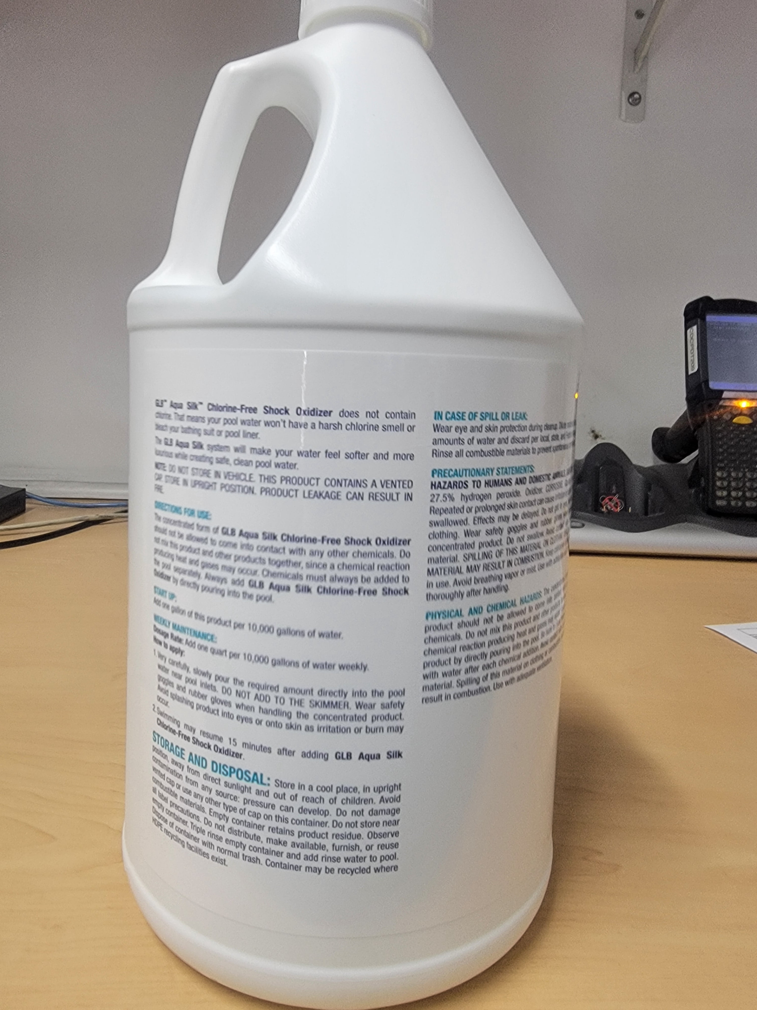 GLB Aqua Silk Chlorine Free Shock Oxidizer, 1 Gallon 71266