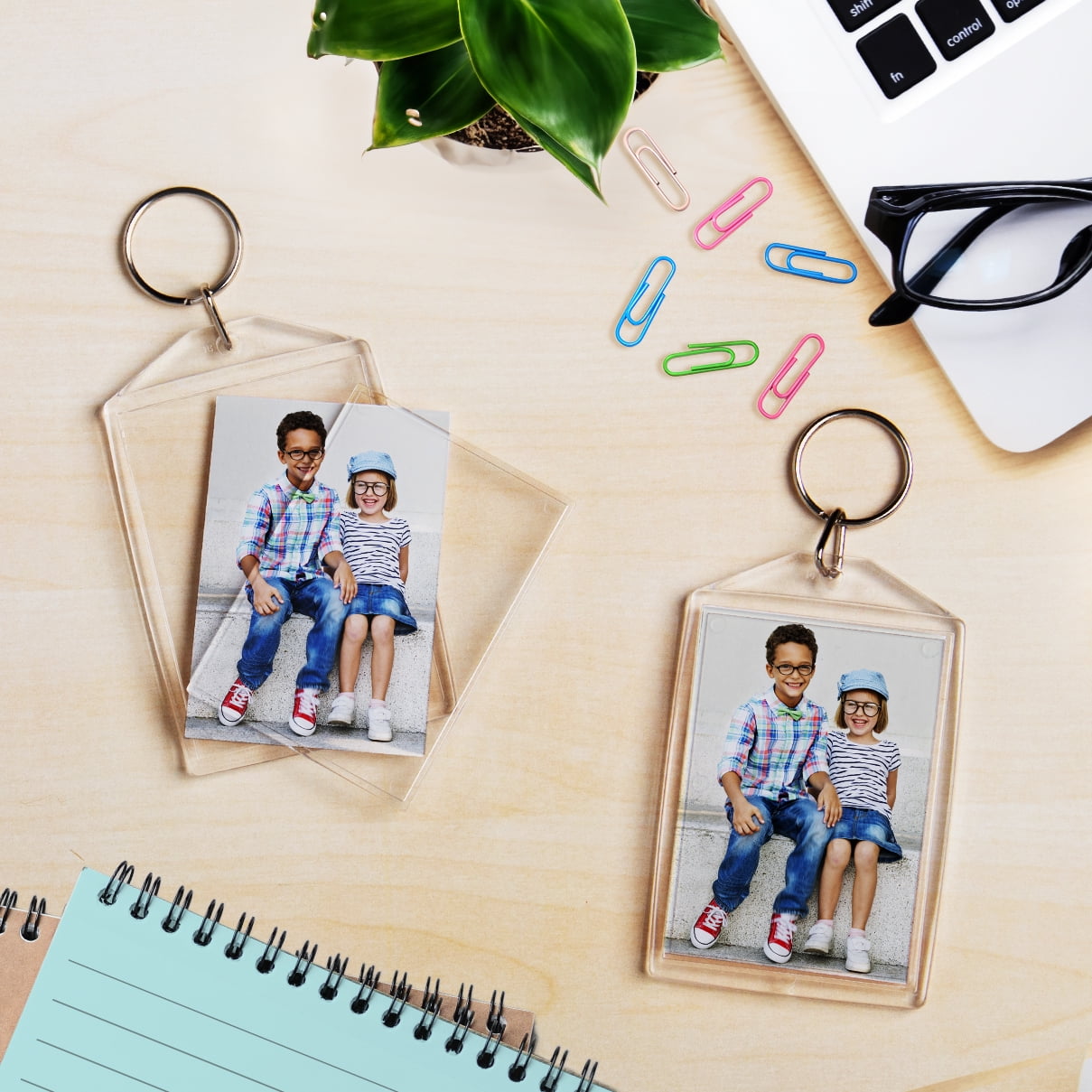 Snapins 2x2.875 Clear Acrylic Photo Snap Together Keychains - Pack of 25