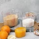 thumbnail image 1 of Juego de 3 tazas medidoras, vaso medidor, utensilios de cocina, antideslizantes, multifunción, con boquilla en forma de V de doble escala para aceite, 1 of 8