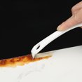 thumbnail image 4 of Espátula de silicona con cepillo para ollas, utensilio de limpieza de cocina, cerdas suaves, mango antideslizante, apta para lavavajillas, fácil de guardar, para la cocina, de silicona, 4 of 6