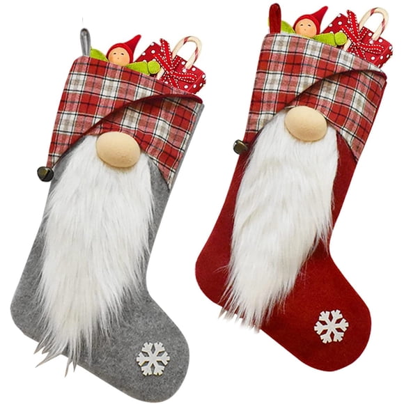 AIMTYD Lot de 2 Bas de Noël Suédois Gnome Bas Mignons de Noël Père Noël avec Clochette 18 Po/45 cm Bas Suspendus à Carreaux Buffalo Rouges Décorations de Bas Père Noël Barbe Longue 3D Gris+rouge -