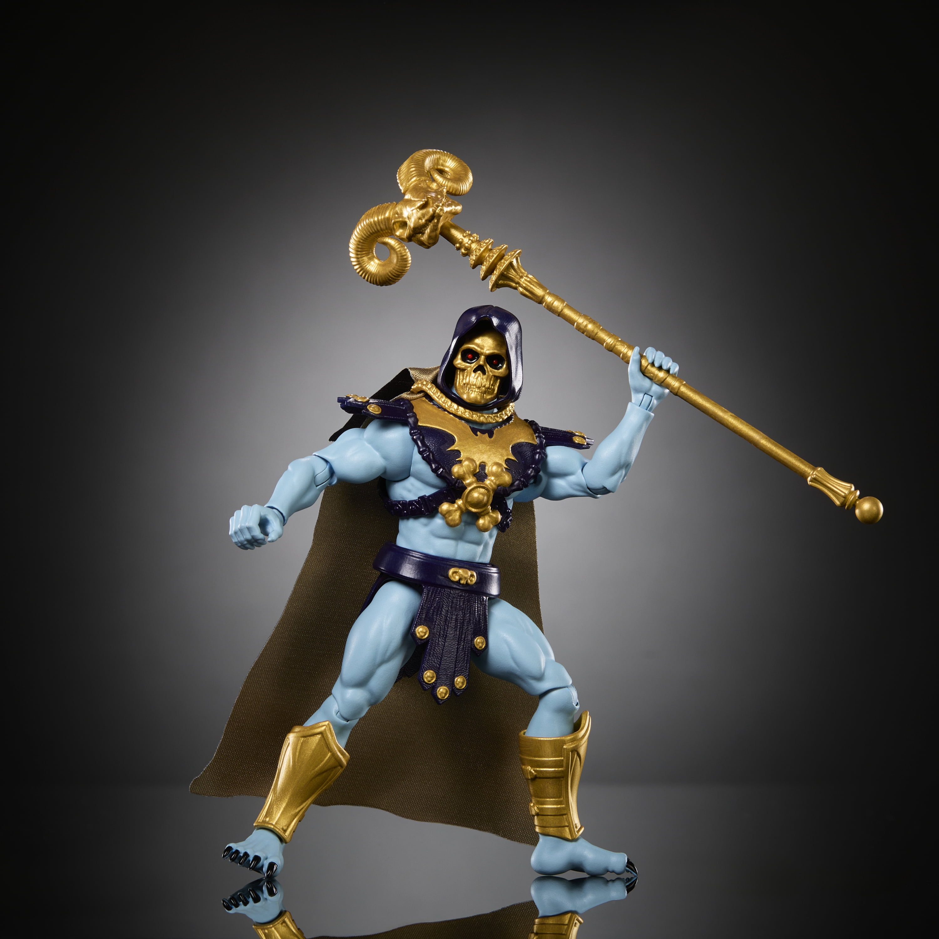 Masters of the Universe Skeletor Action Figure Toy, 5.5 Inch Posable with Cape, Alcala Face