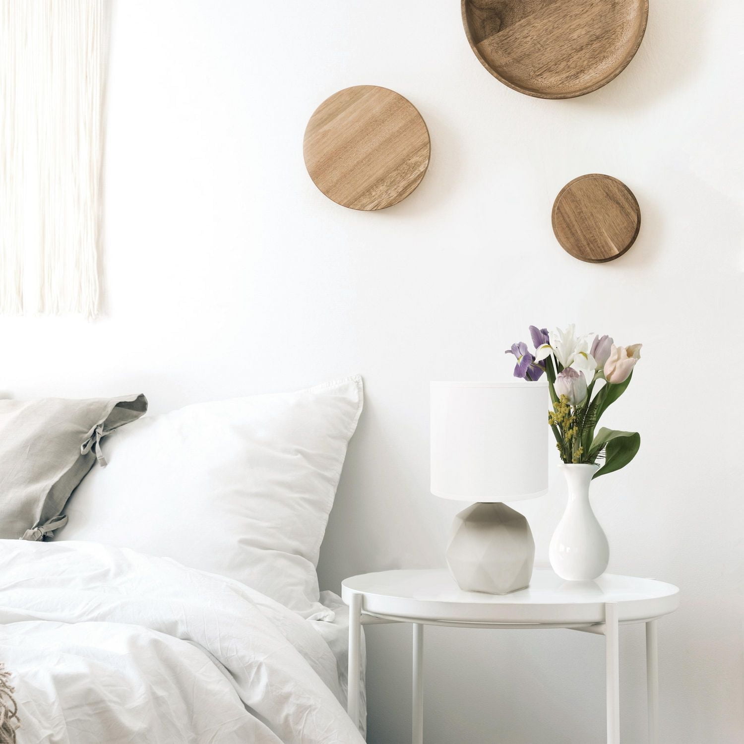 Simple Designs Geometric Concrete Lamp