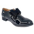 thumbnail image 1 of Calzado de ADULTO tipo CHOCLO color NEGRO CHAROL Salamandra  176-2126, 1 of 1