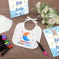 thumbnail image 4 of Kit de baberos para bebés Newwiee 22, blanco, 18 x 18 cm, con marcadores y plantillas, 4 of 6