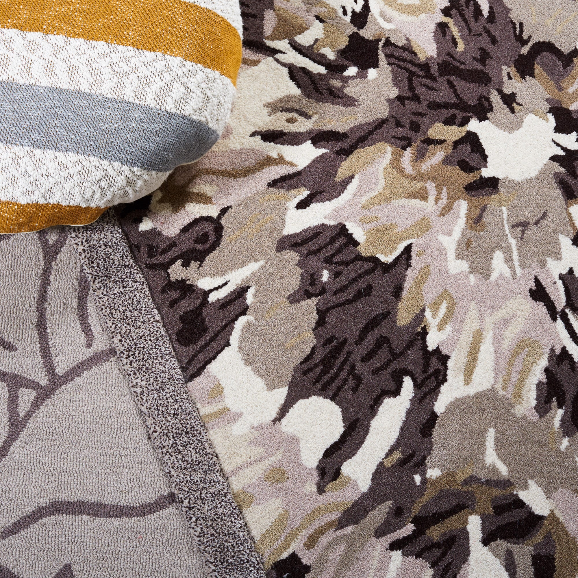 SAFAVIEH Fifth Avenue Deborah Abstract Area Rug, Beige/Brown, 4' x 6'
