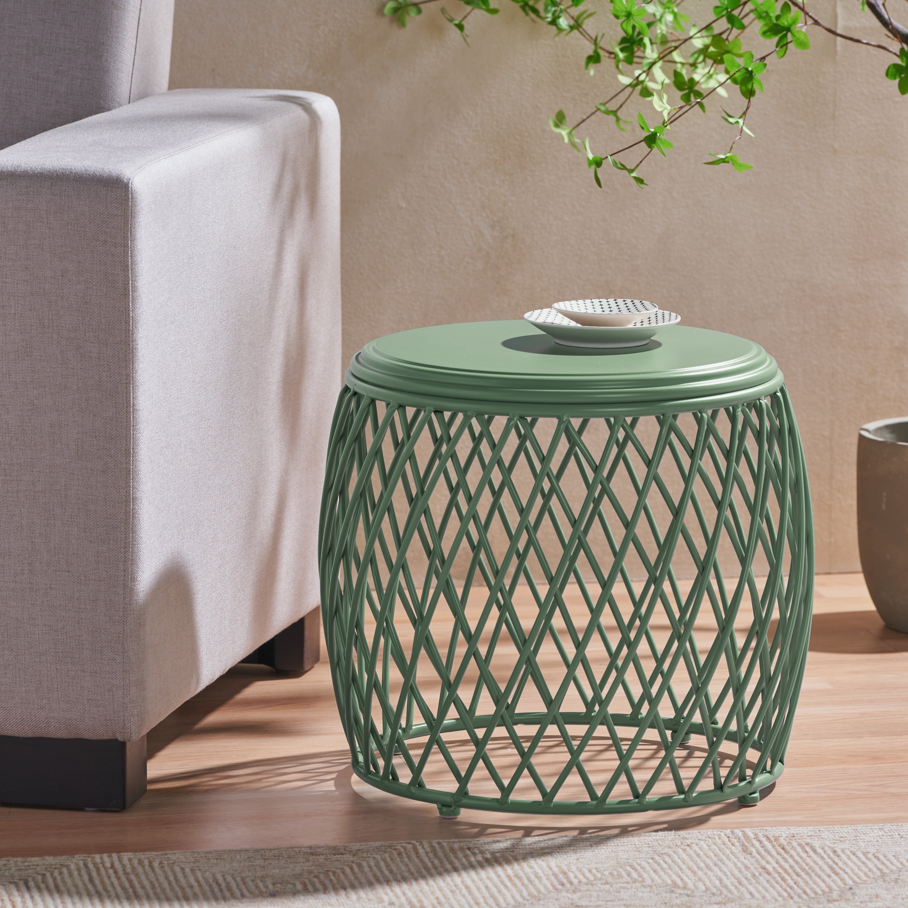 Outdoor Lattice Pattern Iron Side Table 19.75 Inch, Retro Decor Table for Patio Garden, Green