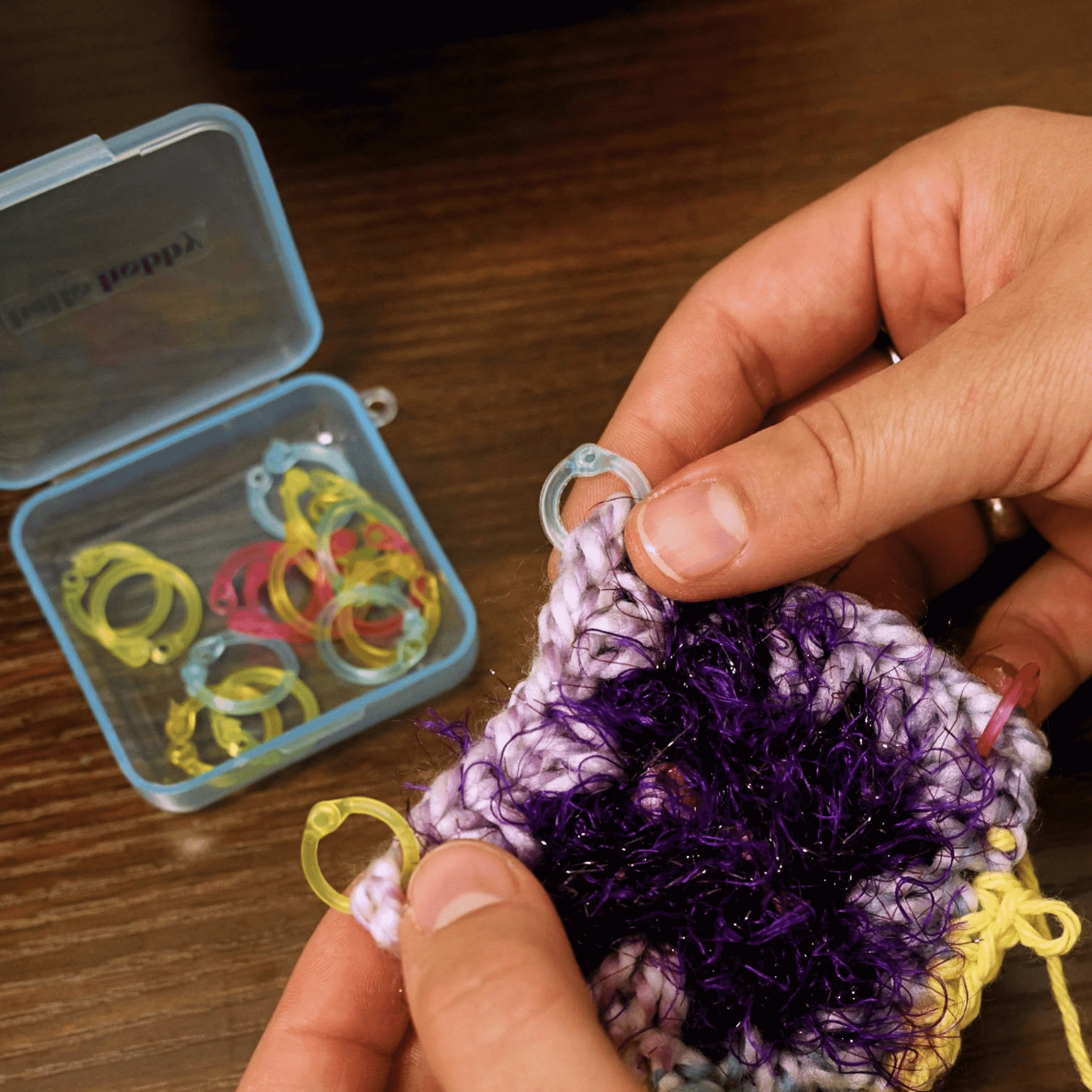 Hello Hobby Assorted Stitch Markers with Storage Case, 20 Count​