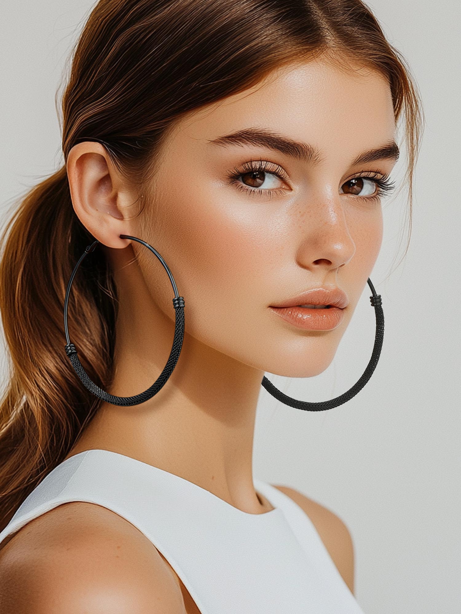 Gold Earrings For Women 4mm Thick Chunky Hoop Earrings 18K Gold Plated Lightweight Chunky Open Round Shape Earrings Gift