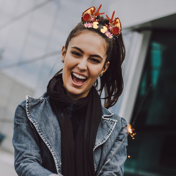 Raindrops 2Pcs Christmas Theme Antler Barrettes Creative Festival Hair Decor