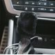 thumbnail image 2 of (negro) Paquete de 3 fundas para volante de coche de felpa mullida para tamaño universal M 36-40 cm con cubierta de freno de mano y cubierta de palanca de cambios JM  MX-0135831FYD, 2 of 3