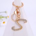 thumbnail image 1 of Llavero con 26 letras en inglés y fuente hermosa de diamantes de metal, accesorio para llaves, pequeños regalos colgantes, 1 of 6