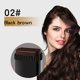 thumbnail image 2 of Lápiz de color instantáneo para el cabello con peine integrado para canas. Lápiz 2 en 1 resistente al agua y al sudor., 2 of 4