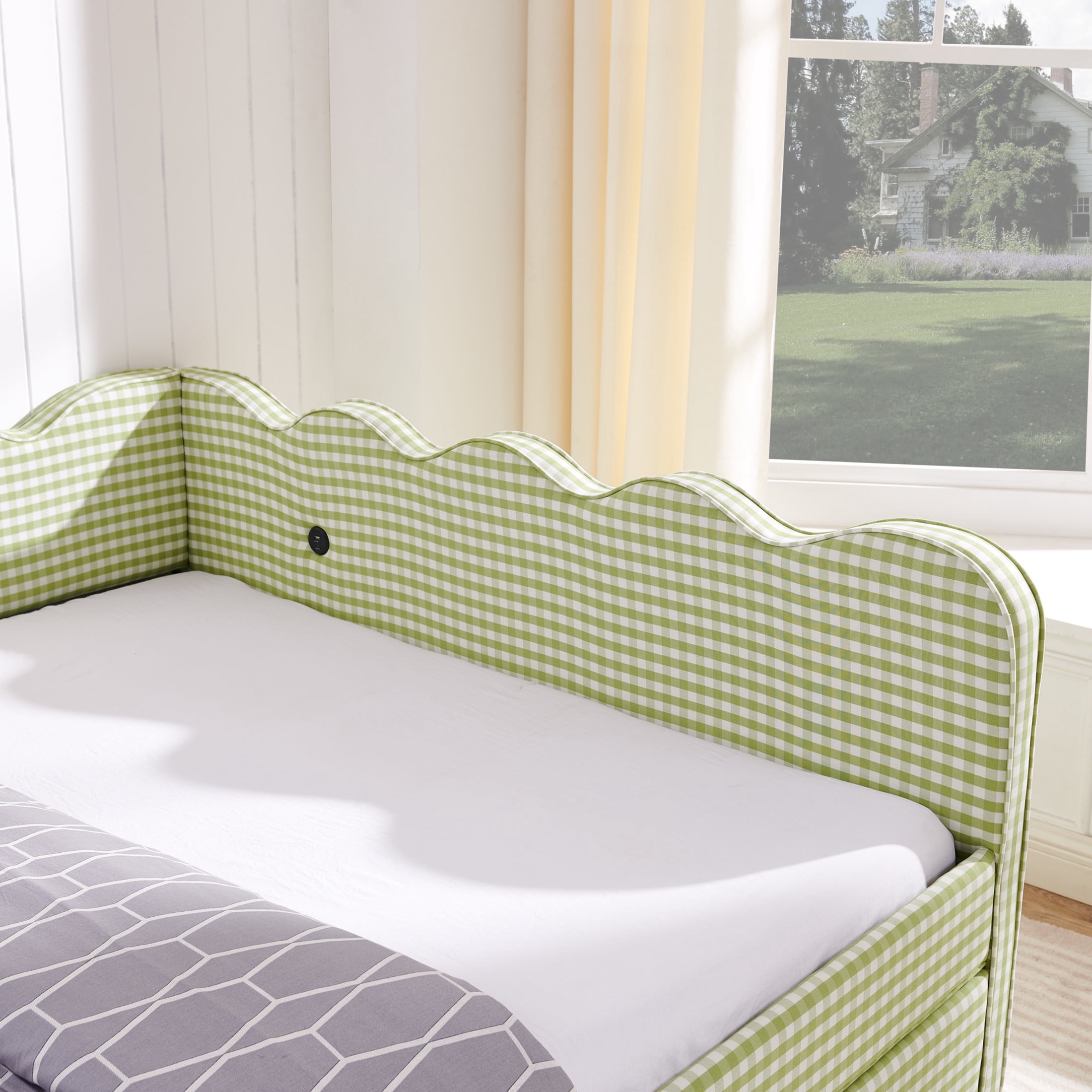 Noble House Corlan Queen Size Waved Daybed, Cozy Gingham Linen Sofa Bed with Storage Drawers and Charging Port, Green