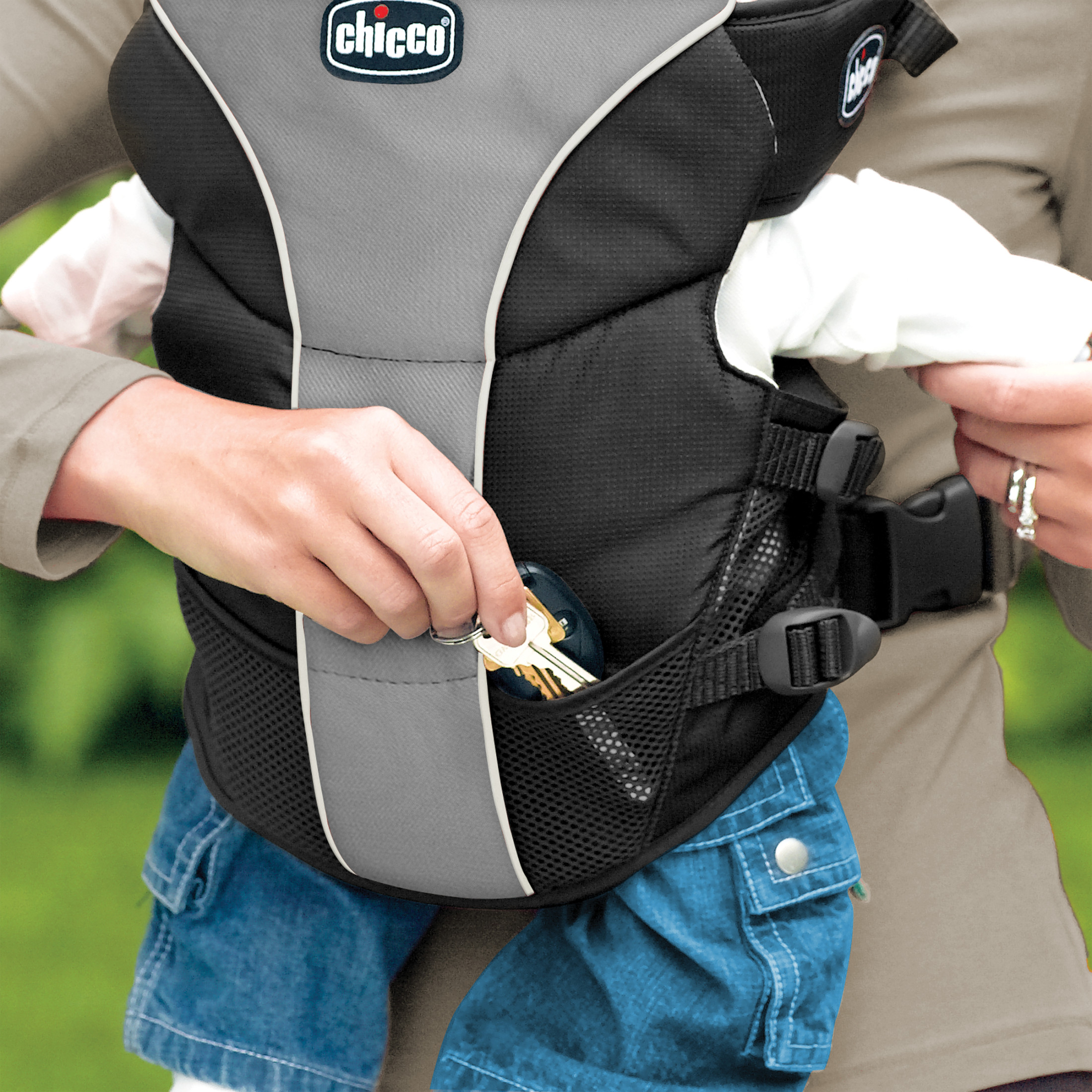 Chicco UltraSoft Infant Carrier - Poetic () - image 4 of 8