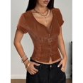 thumbnail image 4 of Blusa Corta Marrón Con Botones Y Cinturón Estilo Urbano, 4 of 28