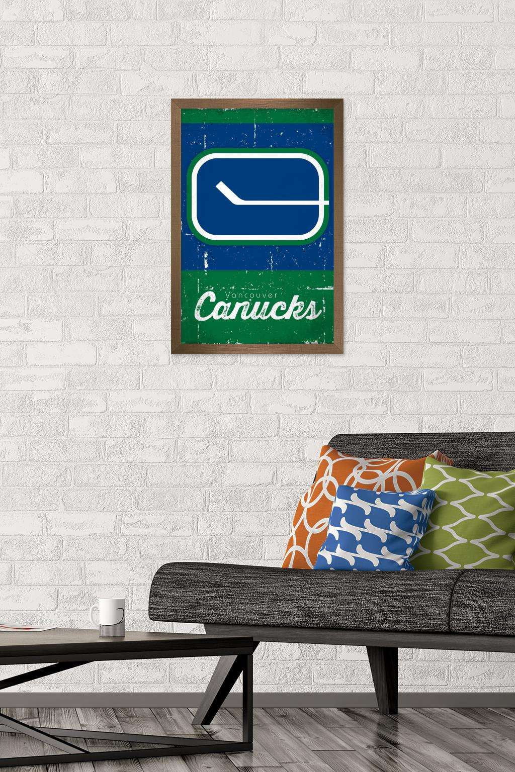 NHL Vancouver Canucks - Retro Logo 13 Wall Poster, 14.725" x 22.375", Framed