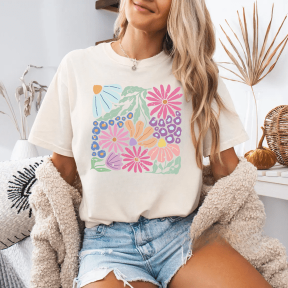 Colorful Floral T-Shirt, Retro Botanical Graphic Tee for Women, Spring Garden Flower Shirt, Cute Casual Gift