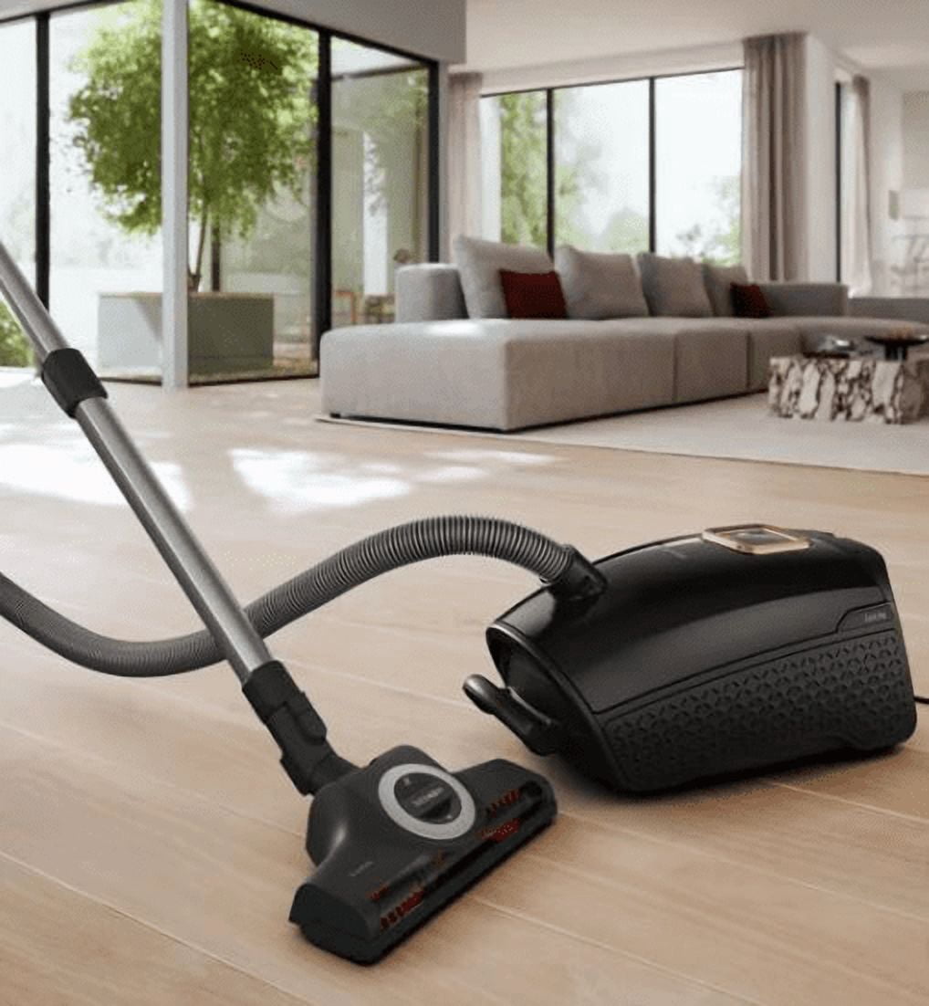 Miele Guard L1 Cat & Dog Plus Canister Vacuum