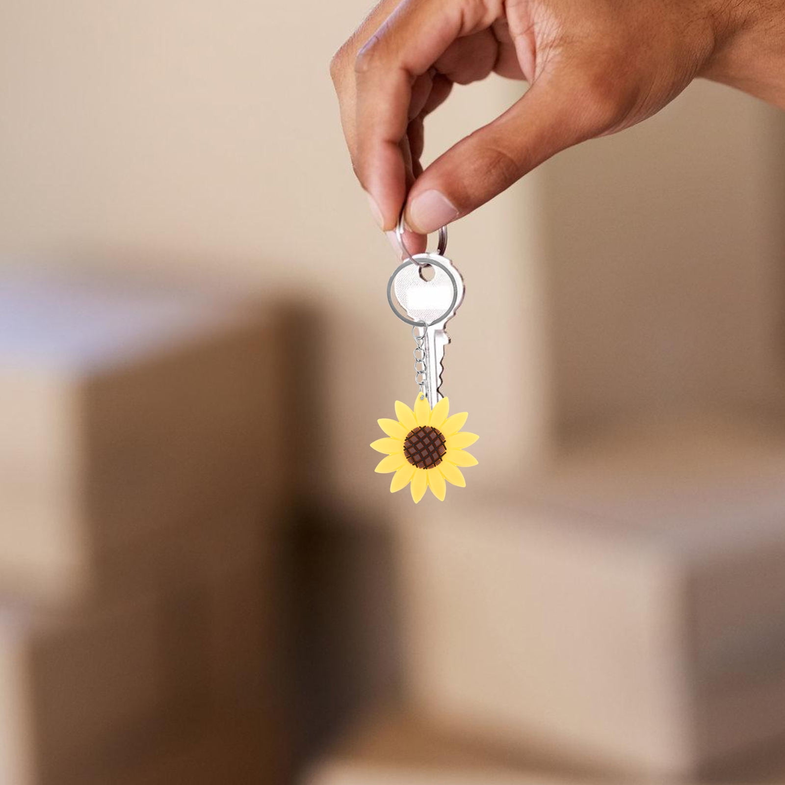 ETHZZLE 8-Piece Hanging Sunflower Keychain Set Stylish Key Holder and Purse Charm Accessory