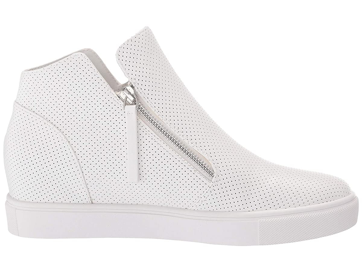 steve madden caliber sneaker