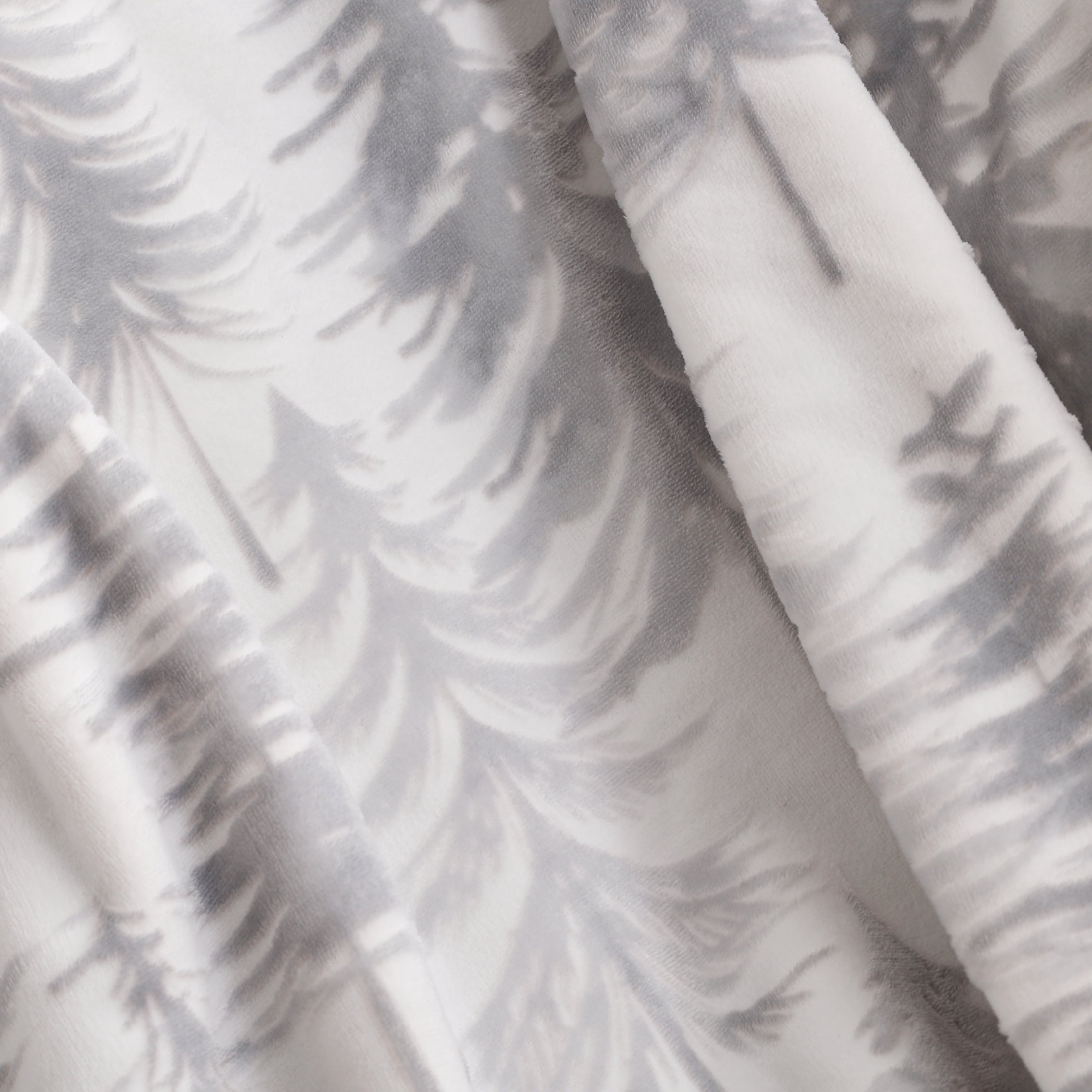 Better Homes & Gardens Printed Velvet Plush Reverse to Faux Fur Super Soft Throw Blanket, Oversized, Whimsical Forest Grey