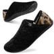 thumbnail image 1 of Zapatillas House Spesoul Fuzzy para mujer y hombre con forro de piel sintética, 1 of 6