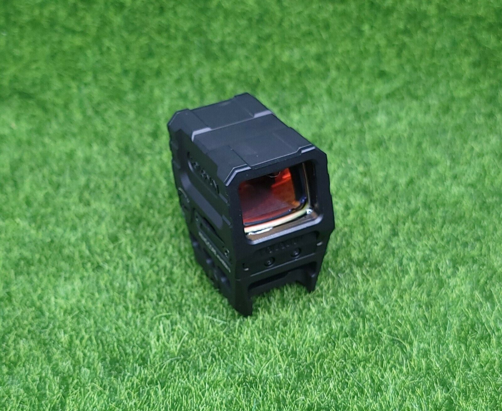 HOLOSUN AEMS Core 110101 Red dot 実物 caad1eb2-651f-4c84-a4a2-