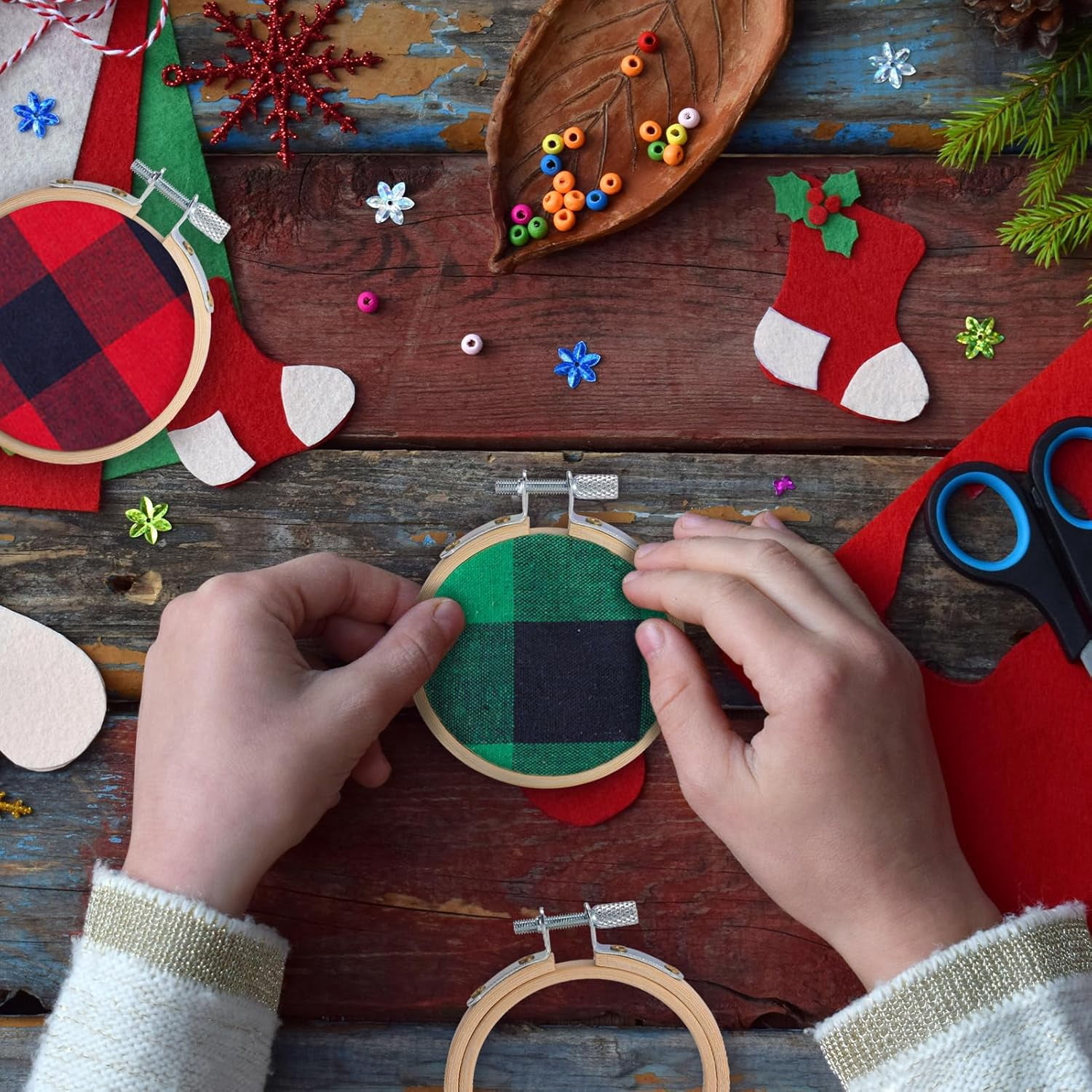24 Pieces 2.5 Inch Embroidery Hoops Bulk Small Cross Stitch Hoop Bamboo Circle Mini Embroidery Hoops for Christmas Ornaments, Art Craft Home Decoration