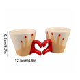 thumbnail image 3 of Fiudx Juego de Tazas para Pareja, Regalo Romántico para Dos, Cerámica, Elegante Caja, Regalo de San Valentín, Diseño de Corazón, Ideal para Café y Agua, 2 Piezas, 25 X 18 X 15 Cm., 3 of 6
