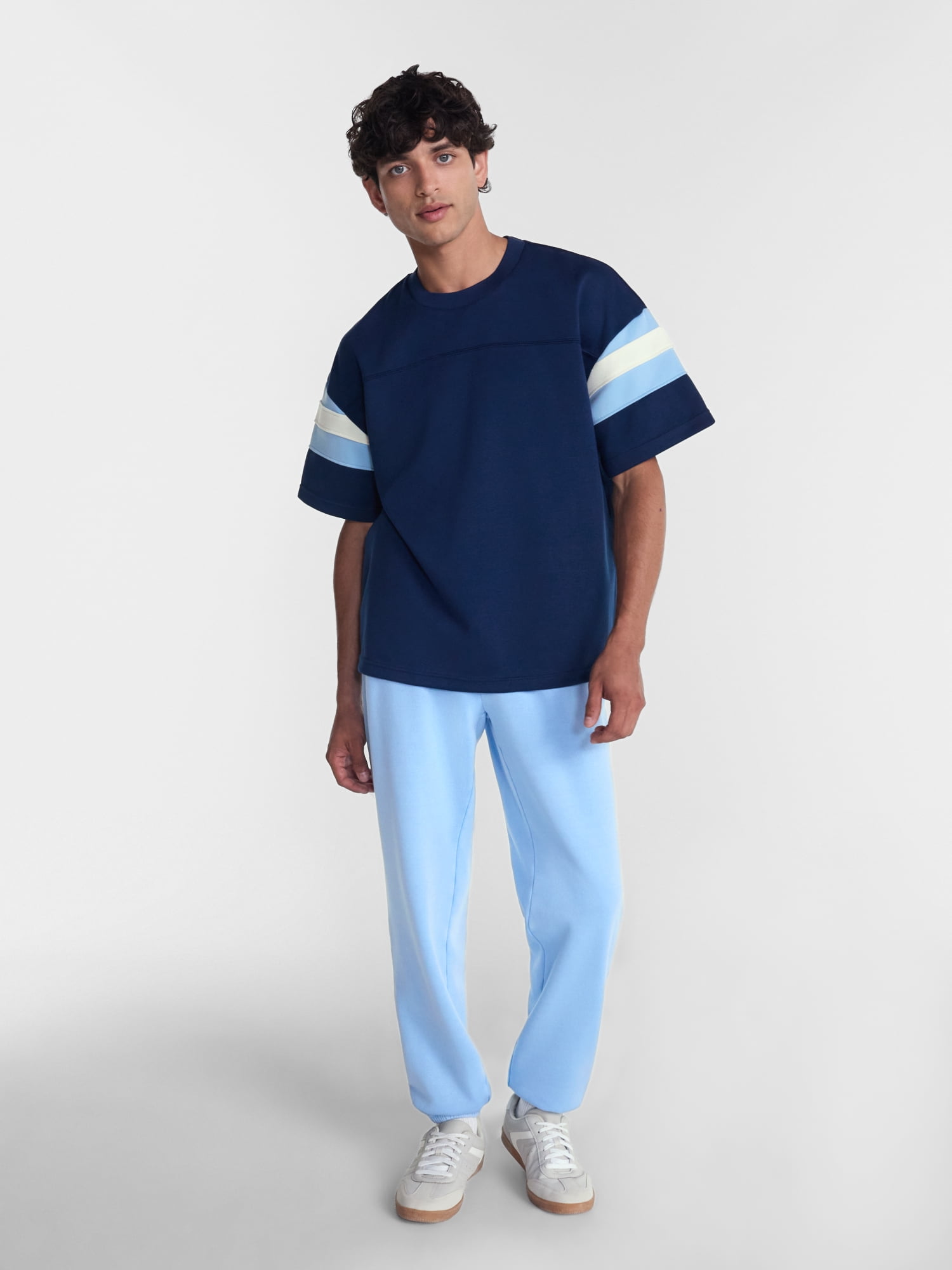 No Boundaries Fleece Jogger Sweatpants, 30'' Inseam Closed Hem, Men's Sizes XS-4XLT